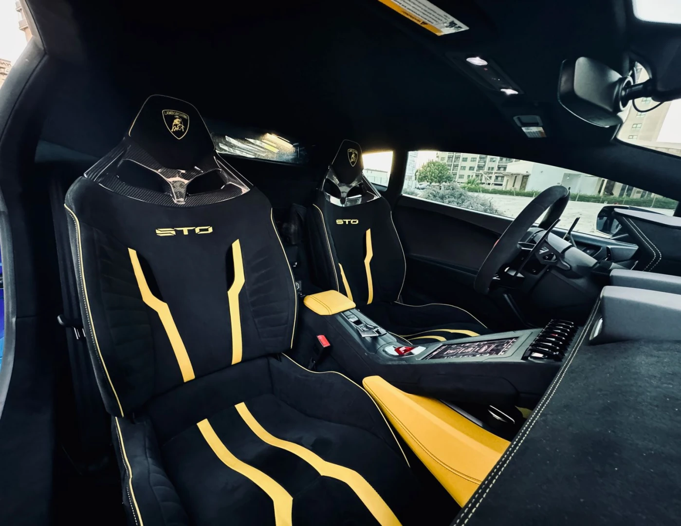 Lamborghini STO 2022 - Sports Car thumbnail NaN